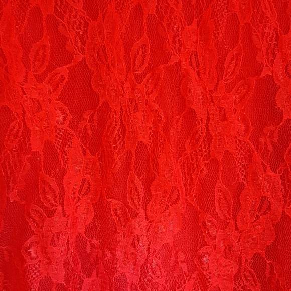 Top - Picture 2 of 3